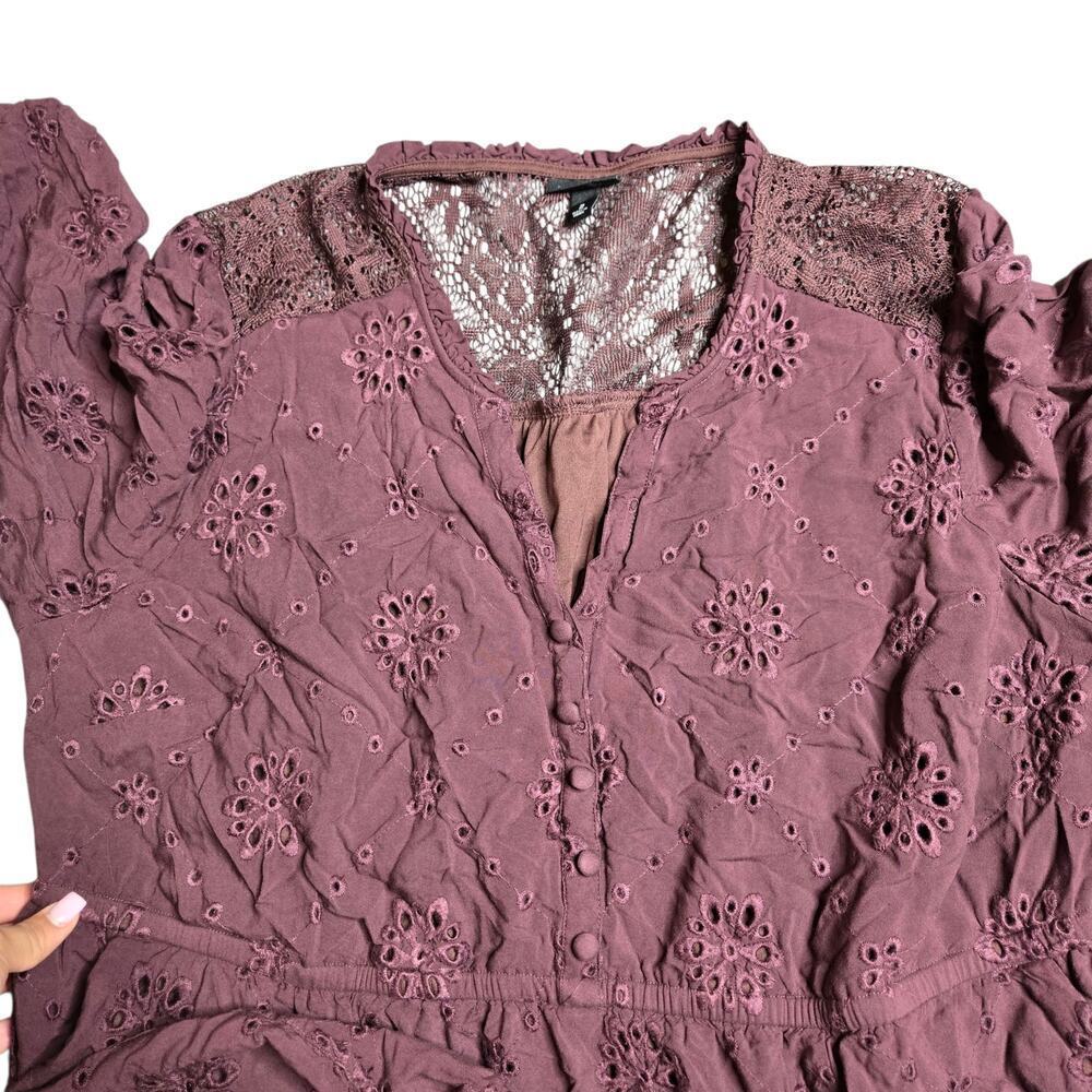 Torrid Mini Eyelet Challis Shirt Dress‎ Size: 2 - Picture 4 of 6